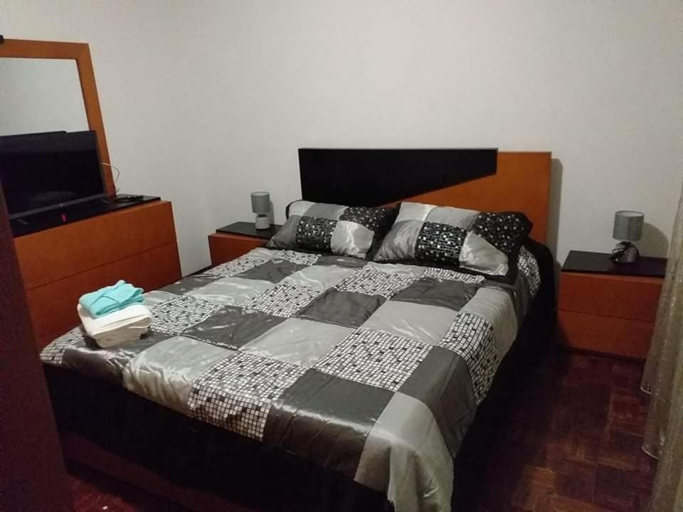 דירות Angra do Heroísmo Rose Street House מראה חיצוני תמונה